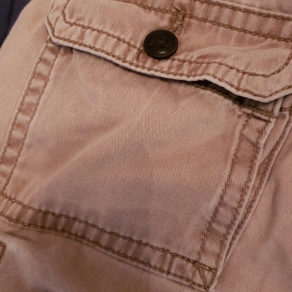 Men's cargo shorts - Picture 2 of 3